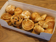 ヴェノワズリー詰め合わせ 大箱 2,000円